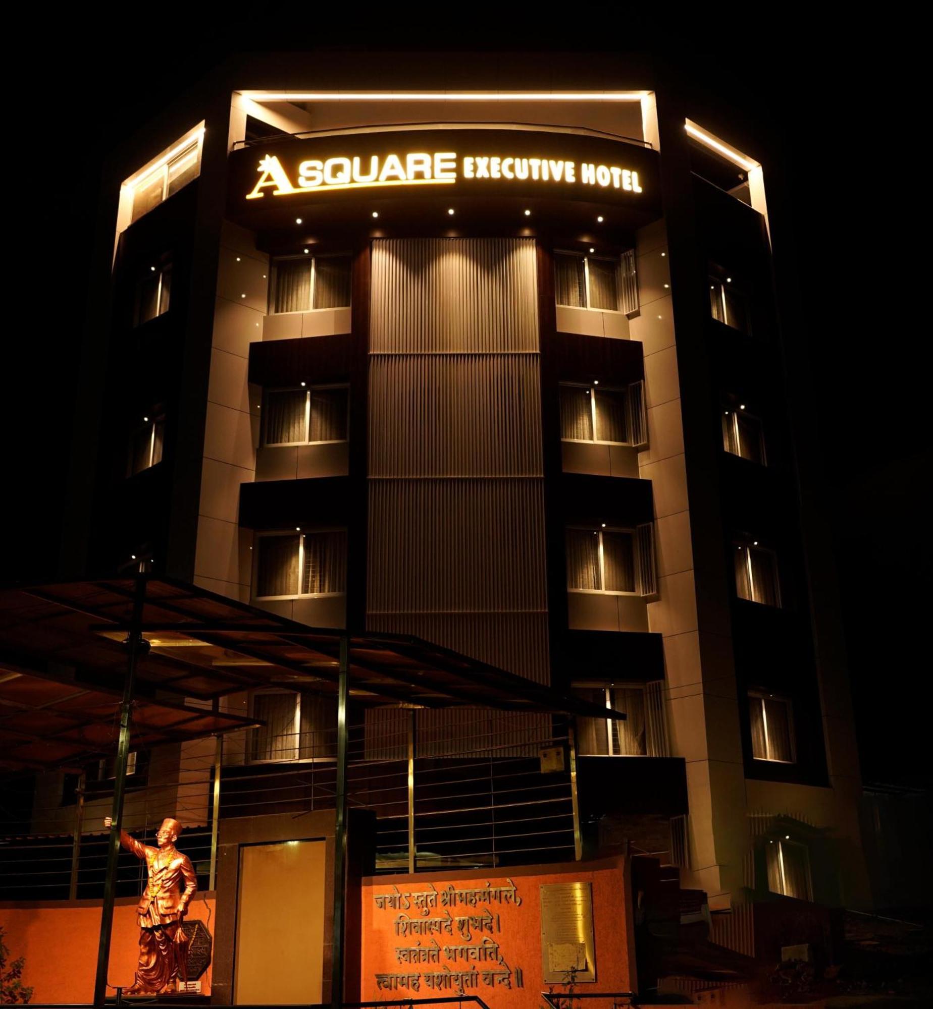 A Square Executive Hotel Aurangābād Extérieur photo